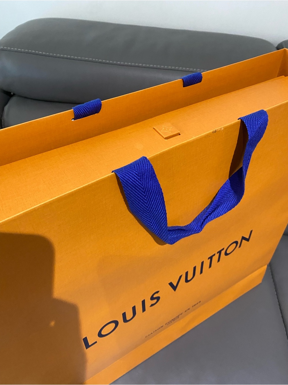 Louis Vuitton Monogram Neverfull Tote in Brown with Beige Trim - Picture 13 of 13